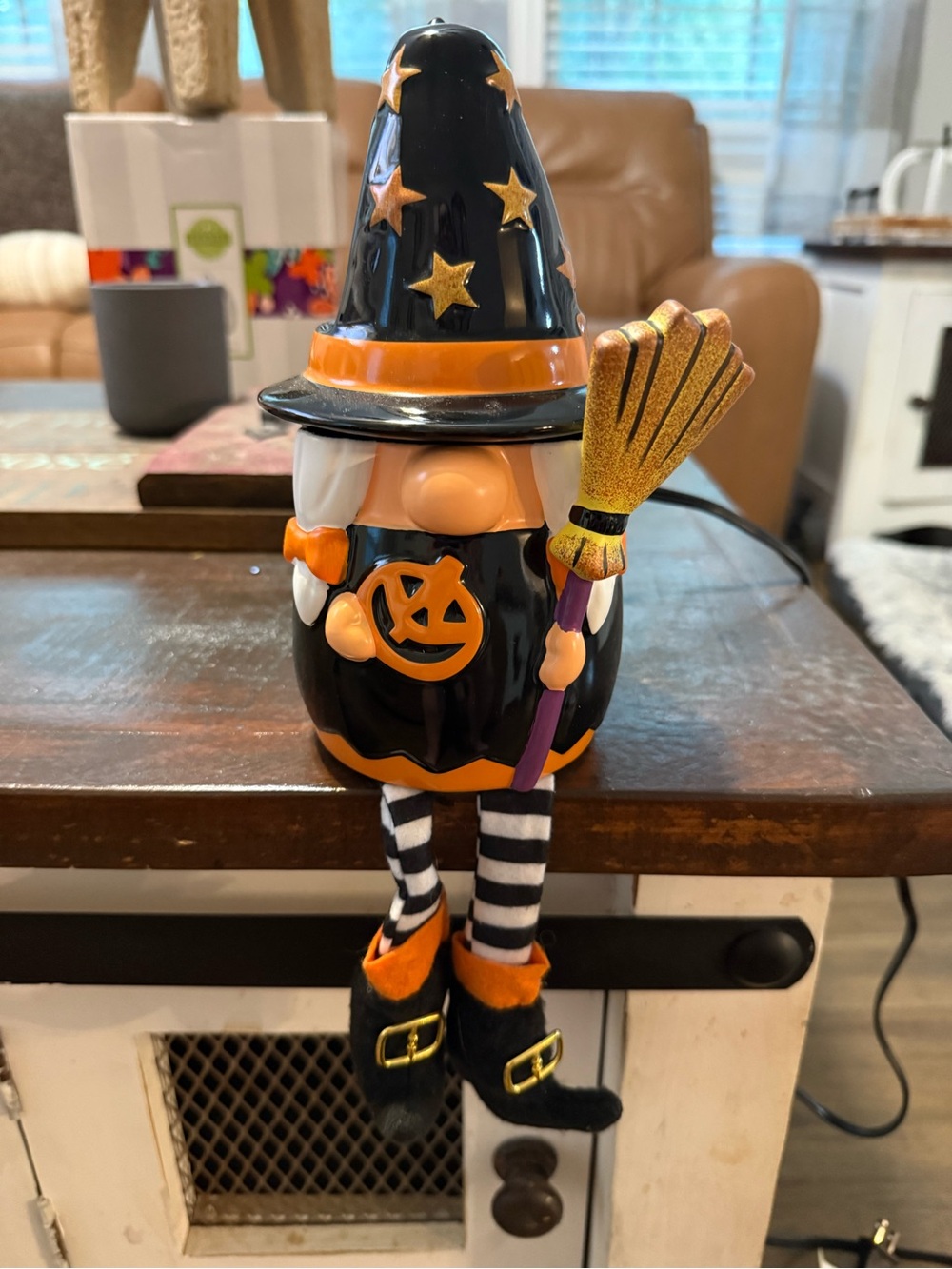 Scentsy Wicked Cute Witch Warmer